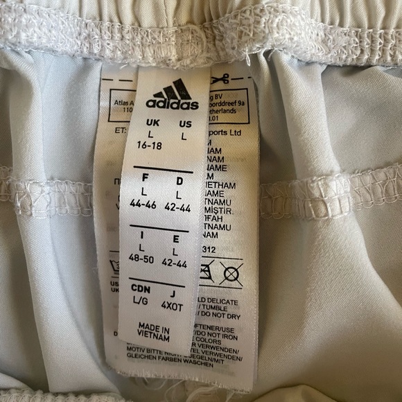 Women’s Adidas Athletic Shorts - Picture 4 of 4